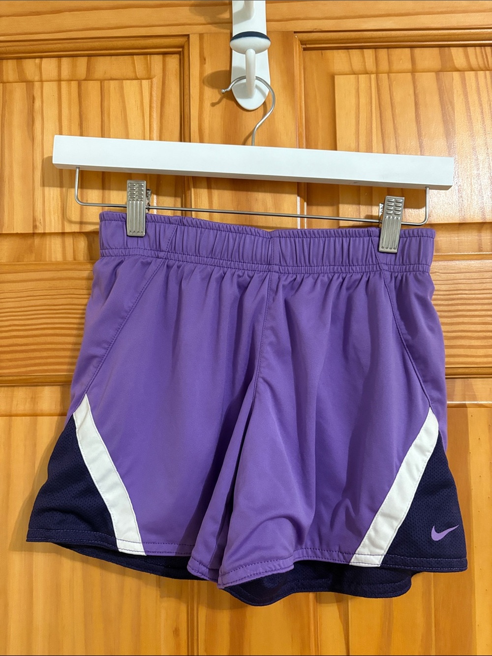 Nike Girls Size Medium Purple Athletic Shorts